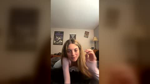 spicydiamond23 online show from May 2026 09:23:02 PM