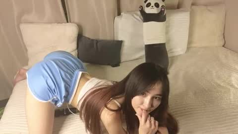 Snapshot of spicyyuki chatting on September 2025 03:35:01 PM Tipsy online show from September 2025 03:35:01 PM