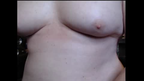 Snapshot of spider19752020 chatting on July 2026 02:44:01 PM bri and mags fun room online show from July 2026 02:44:01 PM