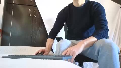 Marco. When Im offline you can view premium content in bio online show from October 2025 09:29:02 AM