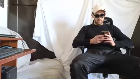 Marco. When Im offline you can view premium content in bio online show from November 2025 08:53:02 AM