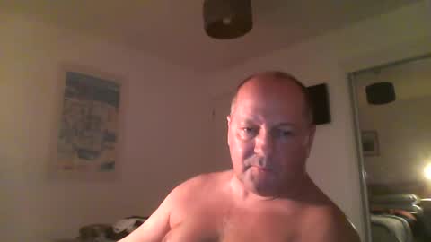 Snapshot of spidey1051a chatting on January 2025 06:00:01 PM spidey1051a online show from January 2025 06:00:01 PM