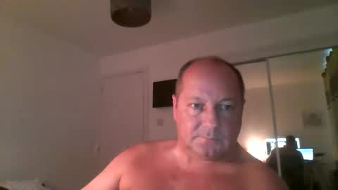 Snapshot of spidey1051a chatting on January 2026 01:02:02 PM spidey1051a online show from January 2026 01:02:02 PM