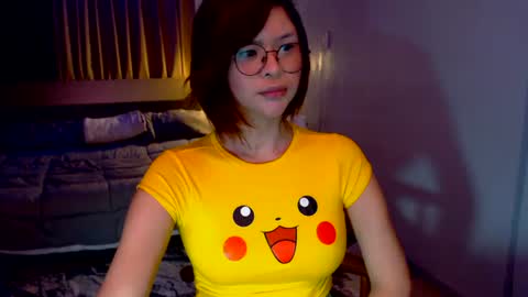 Hi Im Carmela online show from July 2026 04:20:01 PM