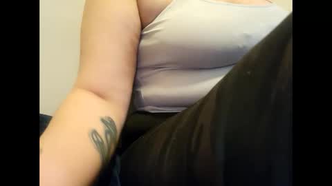 Vanessa Spade online show from March 2025 03:34:01 AM