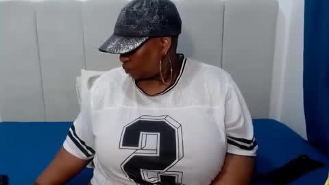 Snapshot of splendidtalitha chatting on April 2026 01:36:02 PM SplendidTalitha online show from April 2026 01:36:02 PM