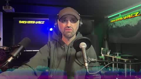 Snapshot of splivke chatting on November 2025 01:10:02 PM Splivke online show from November 2025 01:10:02 PM