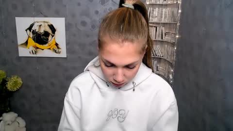 Karina online show from February 2025 07:50:01 AM