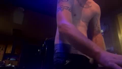 Snapshot of spotlight19955 chatting on October 2025 09:28:02 AM TN stuf online show from October 2025 09:28:02 AM