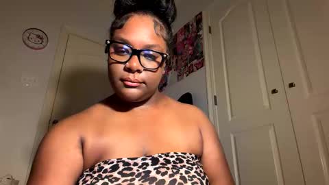 spreadthatassssssssss online show from May 2026 09:17:02 AM