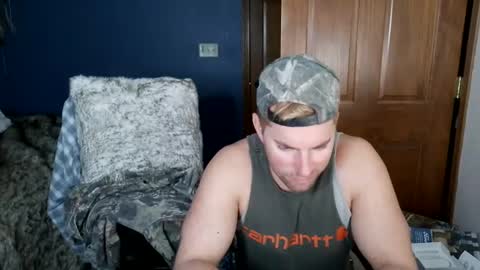 Snapshot of spun_redneck chatting on February 2026 12:00:01 PM Spun Redneck online show from February 2026 12:00:01 PM