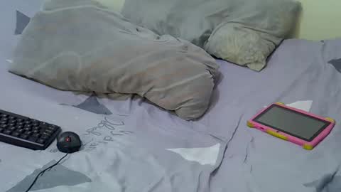 Snapshot of squirt_babe8 chatting on February 2026 03:43:01 PM squirt_babe8 online show from February 2026 03:43:01 PM