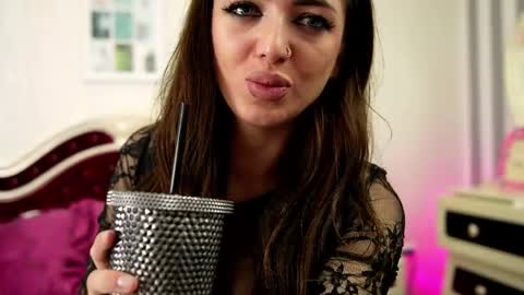 Stacy online show from May 2026 06:23:02 PM