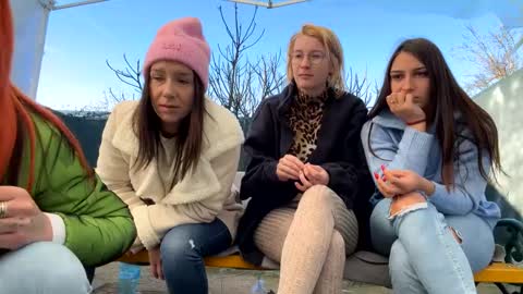 My name is Maya Lush is activeThere are legends that in this room all your wishes can come true  Private is Open online show from January 2025 09:56:02 AM