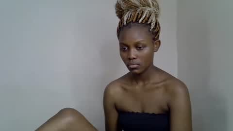 Snapshot of squirt_godes chatting on October 2025 07:58:02 PM Tashy online show from October 2025 07:58:02 PM