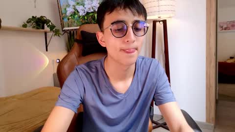 Snapshot of sr_evann chatting on March 2026 05:28:01 PM sr_evann online show from March 2026 05:28:01 PM