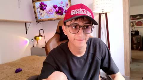 Snapshot of sr_evann chatting on May 2026 04:57:01 PM sr_evann online show from May 2026 04:57:01 PM