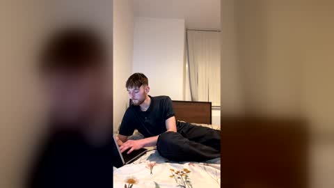 Snapshot of srr23man chatting on December 2025 07:07:01 PM srr23man online show from December 2025 07:07:01 PM