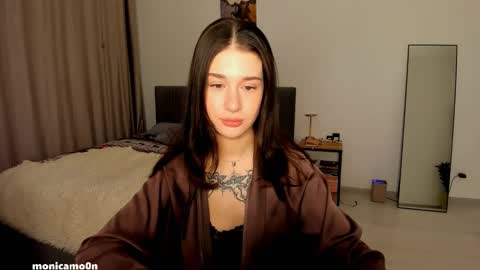 Snapshot of ssash1mii chatting on January 2025 07:46:02 AM Hey guys i miss you so much online show from January 2025 07:46:02 AM