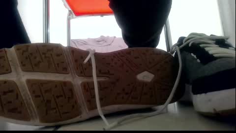 Snapshot of ssenzo chatting on January 2025 10:01:01 PM ssenzo online show from January 2025 10:01:01 PM