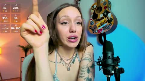 Anni if Im offline for a long time Im depressed feel free to support me offline online show from January 2025 02:19:01 PM