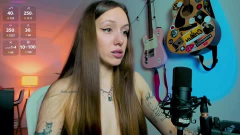 Anni if Im offline for a long time Im depressed feel free to support me offline online show from February 2025 04:29:01 PM