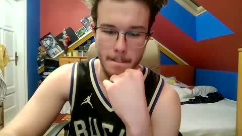 Snapshot of st1eve chatting on March 2026 09:17:01 PM st1eve online show from March 2026 09:17:01 PM