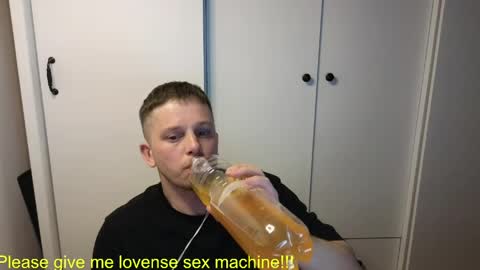 st1vemaster01 online show from May 2026 03:08:01 PM
