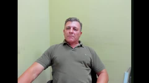 Snapshot of stacattoff chatting on September 2025 04:20:01 PM stacattoff online show from September 2025 04:20:01 PM