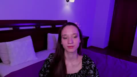 Snapshot of staceycutie chatting on May 2026 09:11:02 PM StaceyCutie online show from May 2026 09:11:02 PM