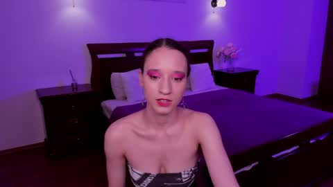 Snapshot of staceycutie chatting on May 2026 08:06:01 PM StaceyCutie online show from May 2026 08:06:01 PM