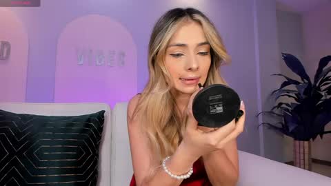 Stacy Woods online show from April 2026 11:49:02 AM