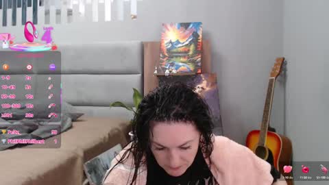 STACY online show from March 2025 04:56:02 PM