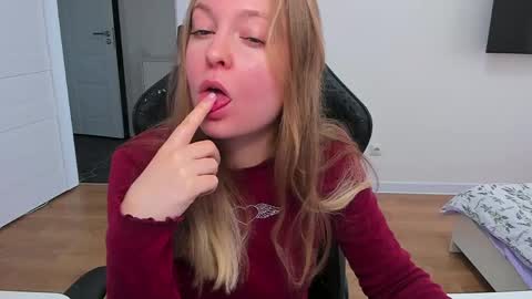 Stacy  online show from May 2026 10:34:02 AM