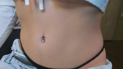 Stacy Mon Tue Wed Thu Fri Sun GMT GMT 3 1000am - 0400pm  online show from February 2025 12:25:02 PM