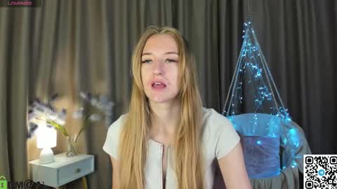 Stacy Mon Tue Wed Thu Fri Sun GMT GMT 3 1000am - 0400pm  online show from September 2025 07:35:02 AM