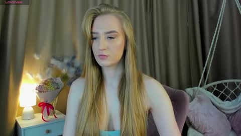 Stacy Mon Tue Wed Thu Fri Sun GMT GMT 3 1000am - 0400pm  online show from April 2026 09:31:01 AM