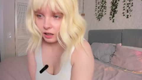 Snapshot of stacy_starrrr chatting on June 2026 03:16:01 PM Stacy online show from June 2026 03:16:01 PM