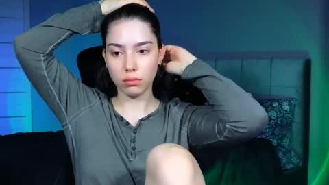 Snapshot of stacygonzales_ chatting on April 2026 09:52:01 AM Bye bye dear See you on December 3st online show from April 2026 09:52:01 AM