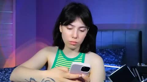 Snapshot of stacygonzales_ chatting on May 2026 08:22:01 AM Bye bye dear See you on December 3st online show from May 2026 08:22:01 AM