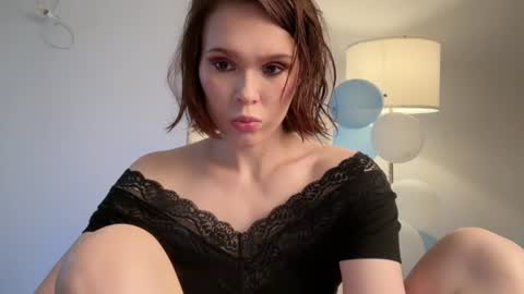 Snapshot of stacyluxxe chatting on July 2026 04:36:01 PM Stacy online show from July 2026 04:36:01 PM