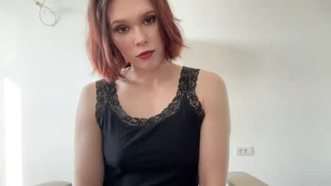 Snapshot of stacyluxxe chatting on July 2026 03:21:02 PM Stacy online show from July 2026 03:21:02 PM