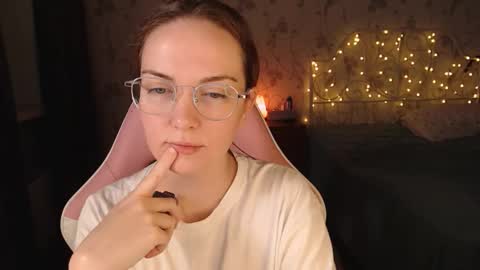 Snapshot of star_shopping chatting on December 2024 12:52:02 PM Alice online show from December 2024 12:52:02 PM