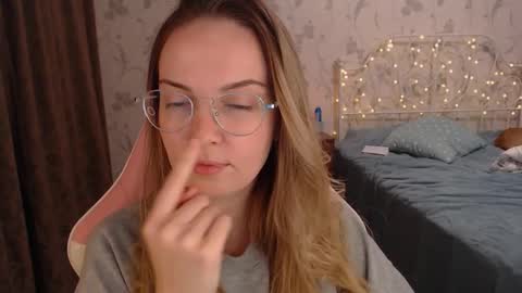 Snapshot of star_shopping chatting on December 2024 11:50:02 AM Alice online show from December 2024 11:50:02 AM