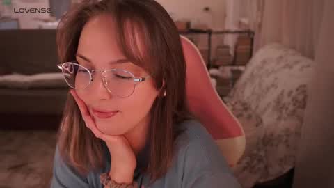 Snapshot of star_shopping chatting on September 2025 02:50:01 PM Alice online show from September 2025 02:50:01 PM