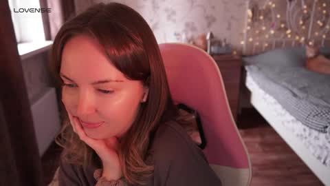 Snapshot of star_shopping chatting on September 2025 06:59:02 AM Alice online show from September 2025 06:59:02 AM