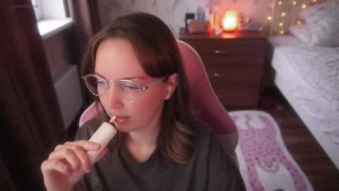 Snapshot of star_shopping chatting on November 2025 07:52:01 AM Alice online show from November 2025 07:52:01 AM