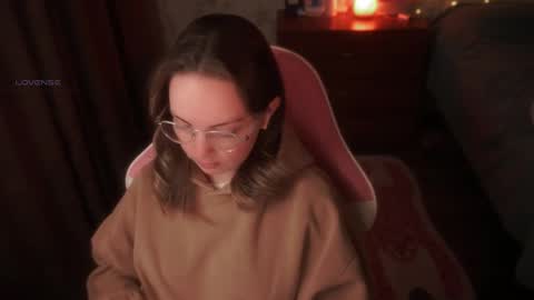 Snapshot of star_shopping chatting on November 2025 12:58:02 PM Alice online show from November 2025 12:58:02 PM