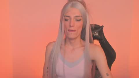 Snapshot of star_storm chatting on January 2025 08:51:02 AM star_storm online show from January 2025 08:51:02 AM