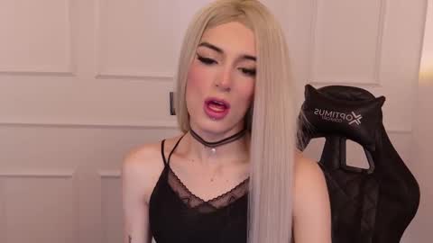 Snapshot of star_storm chatting on February 2025 02:01:01 PM star_storm online show from February 2025 02:01:01 PM